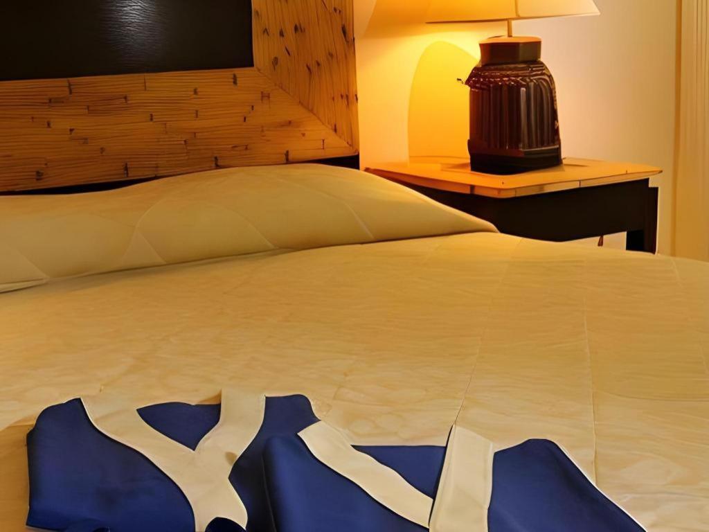 Matabungkay Beach Hotel Batangas City Kültér fotó