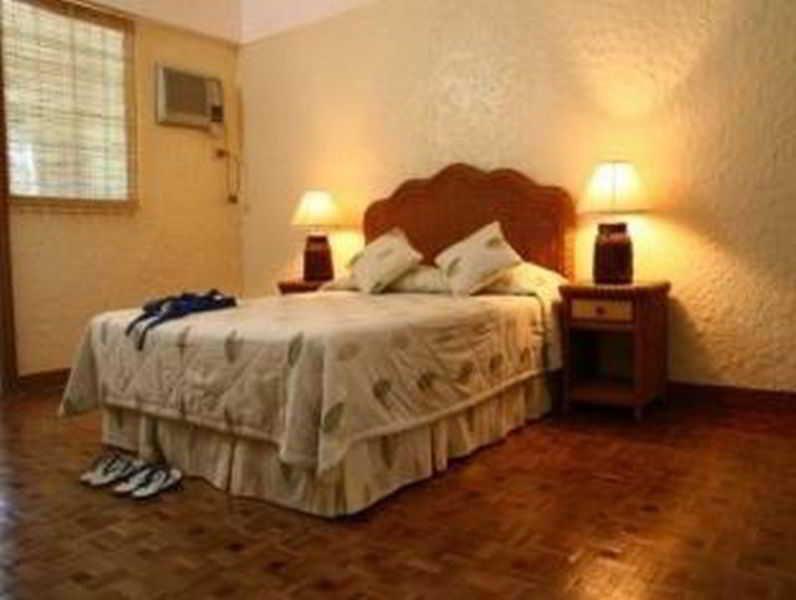 Matabungkay Beach Hotel Batangas City Kültér fotó