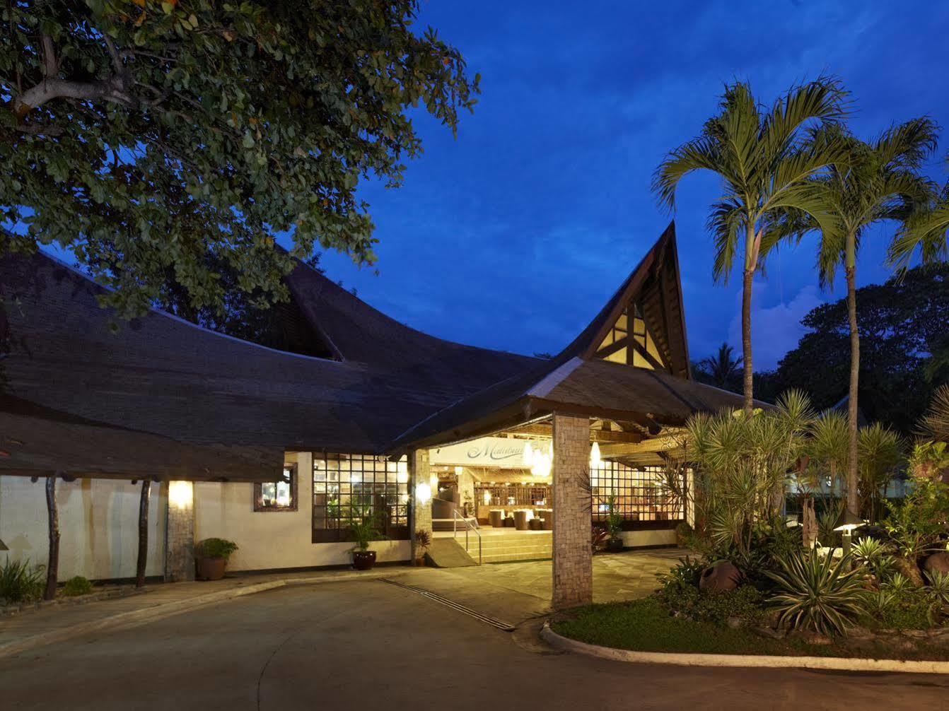 Matabungkay Beach Hotel Batangas City Kültér fotó